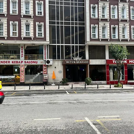 Hotel Bueyuek Sehzade 3*