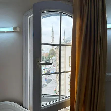 Bueyuek Sehzade Hotel 3*