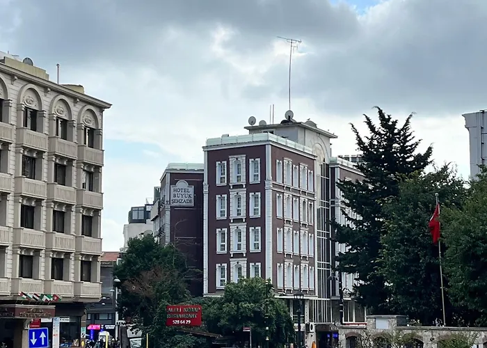 Hotel Bueyuek Sehzade